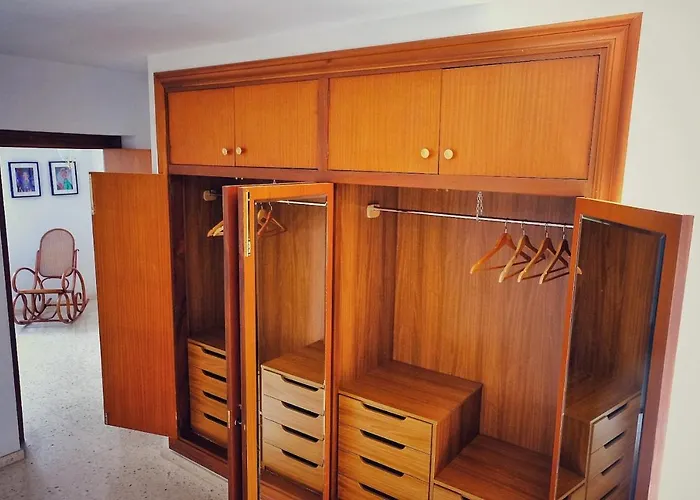 Semesterbostad “ca Robert” *